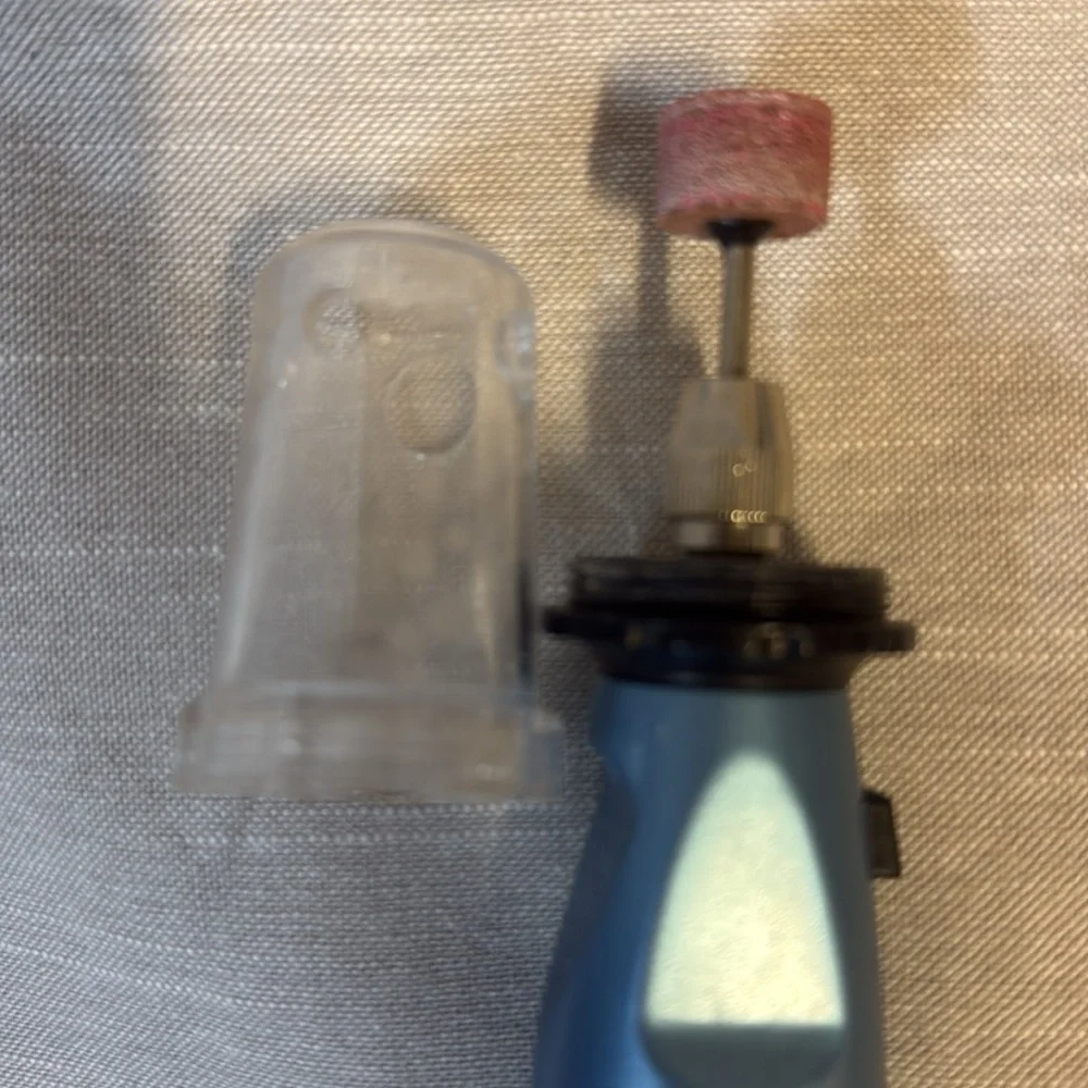 Oster Blue Electric Nail Trimmer